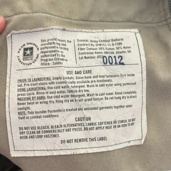 Army Combat Camouflage Men’s Uniform Jacket Size L and Pants Size M/L - Picture 8 of 14